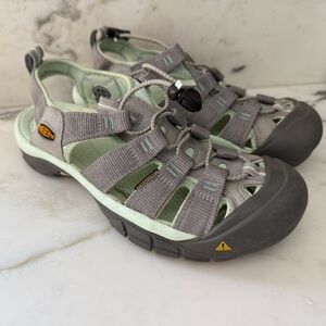 KEEN Women's Gray and Mint Sandals